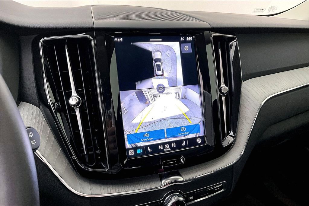 Used 2025 Volvo XC60 B5 Plus w/ Protection Package Premier image 28