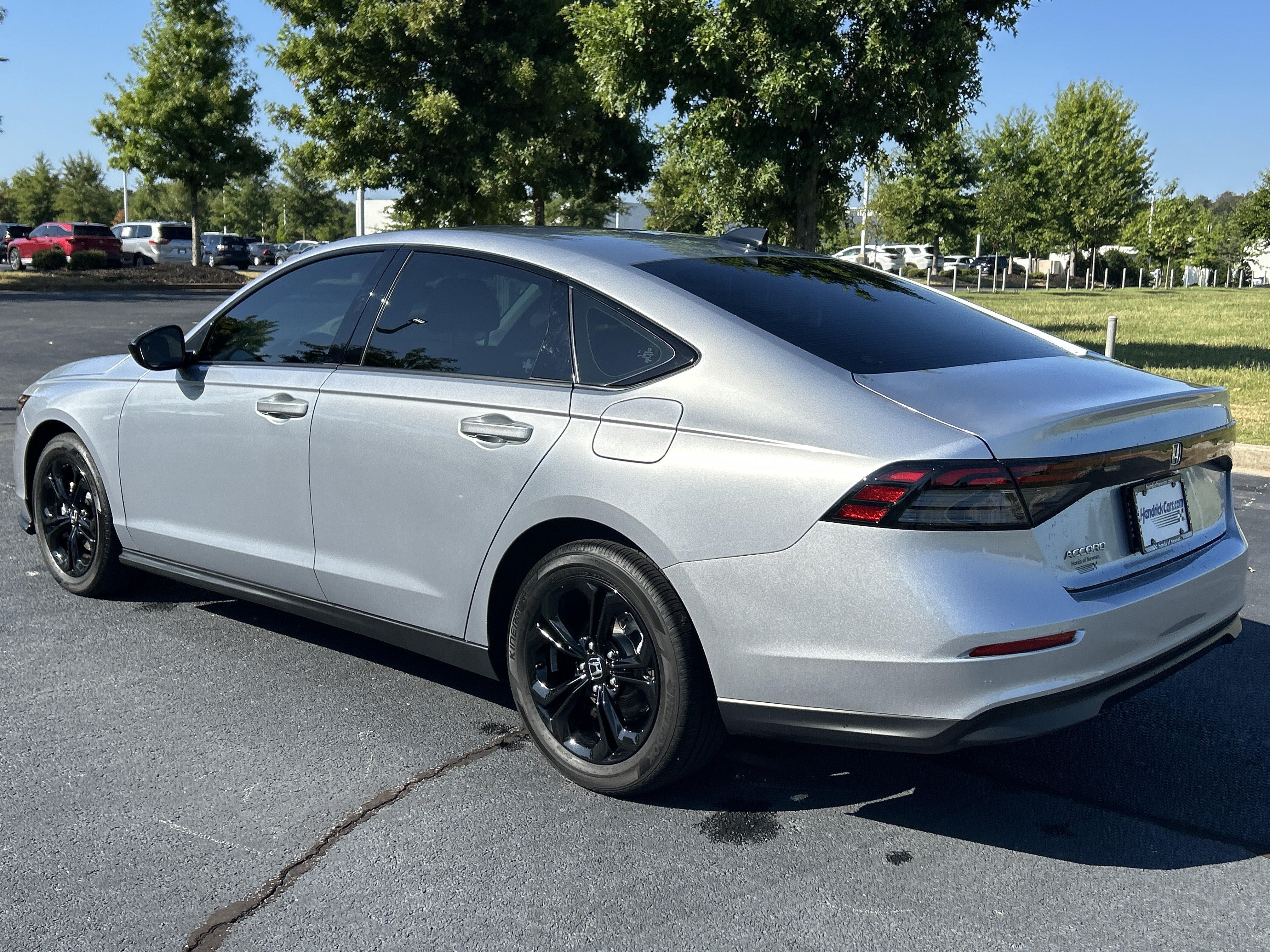 Used 2025 Honda Accord SE image 7