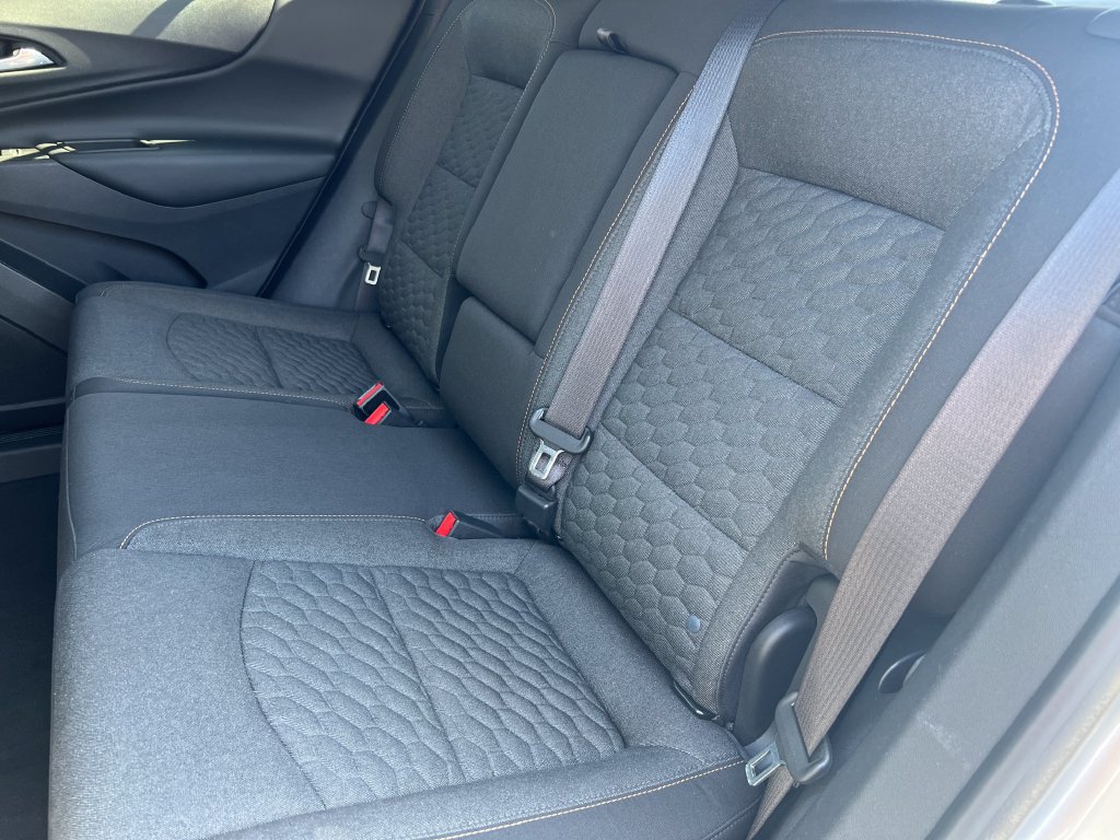 Used 2020 Chevrolet Equinox LT AWD/4WD image 13