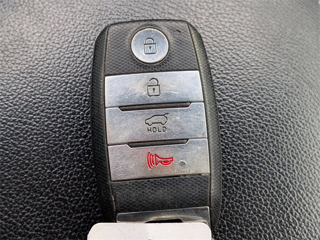 Used 2020 Kia Sportage SX image 30