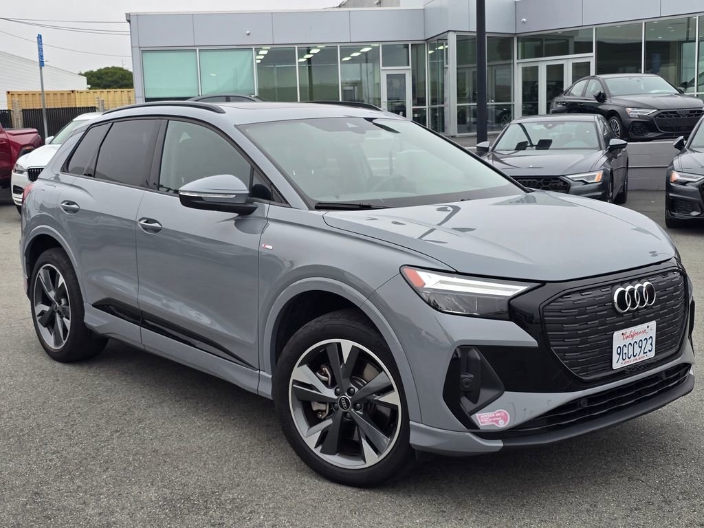 Used 2023 Audi Q4 e-tron Premium w/ Convenience Package AWD/4WD image 2