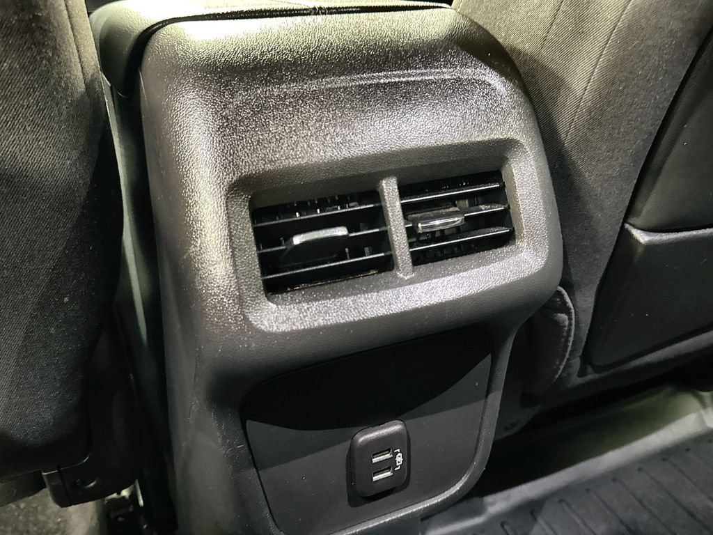 Used 2023 GMC Terrain SLE FWD image 27