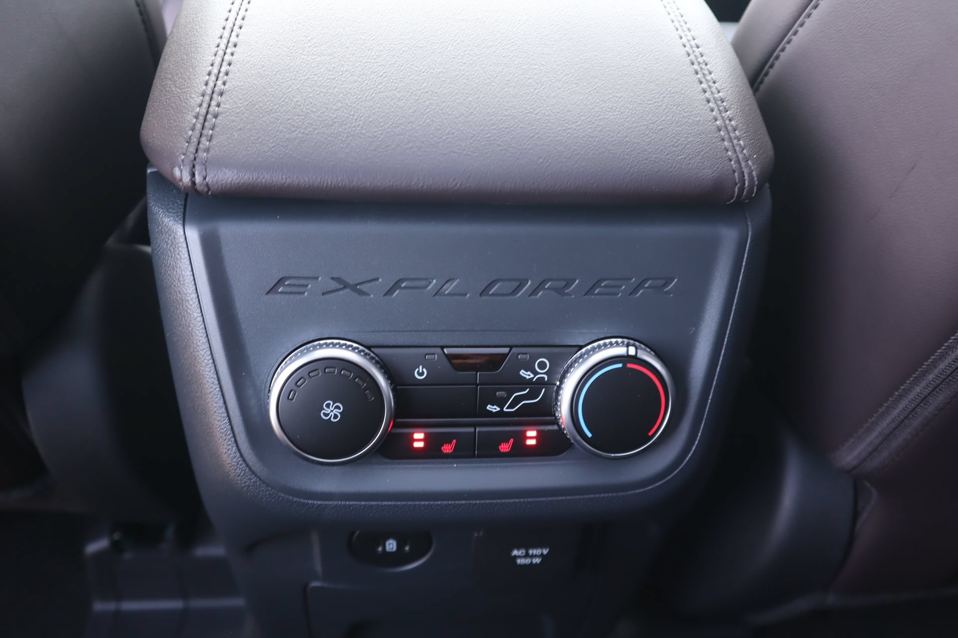 New 2026 Ford Explorer Platinum RWD image 17