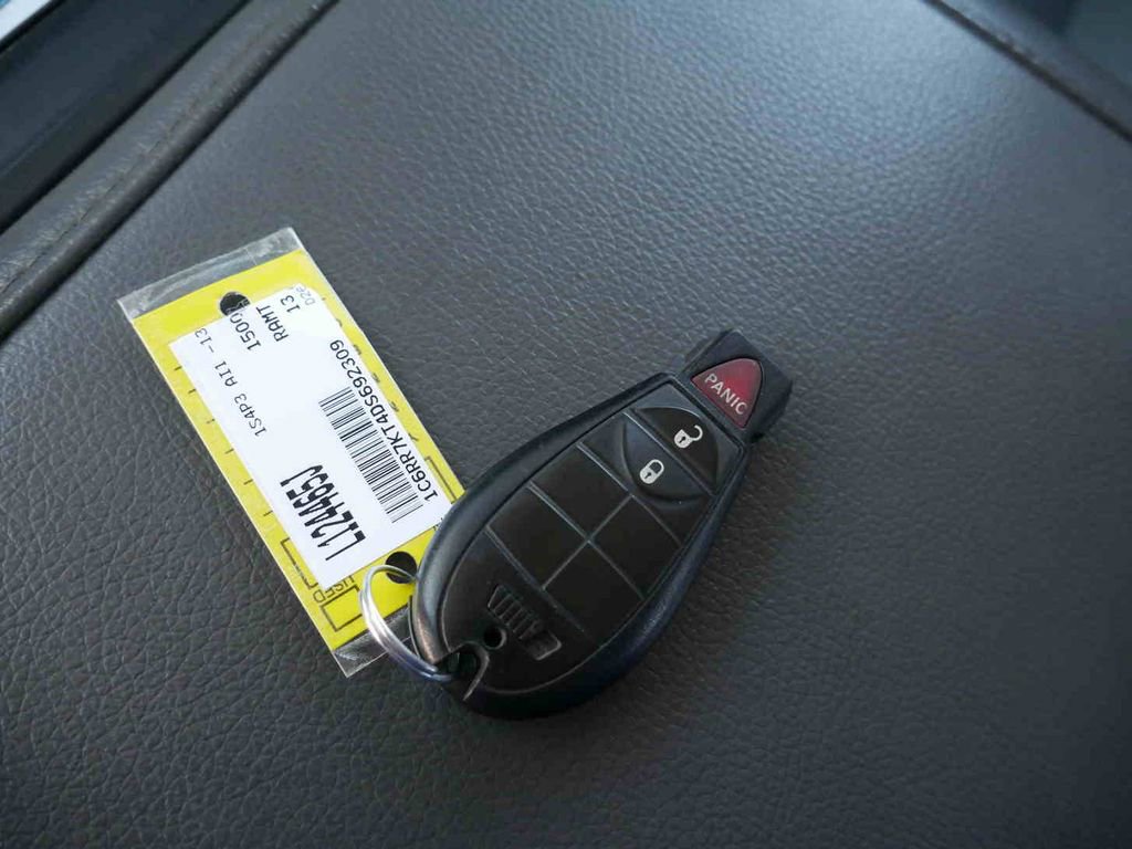 Used 2013 RAM 1500 ST w/ SXT Appearance Group AWD/4WD image 28