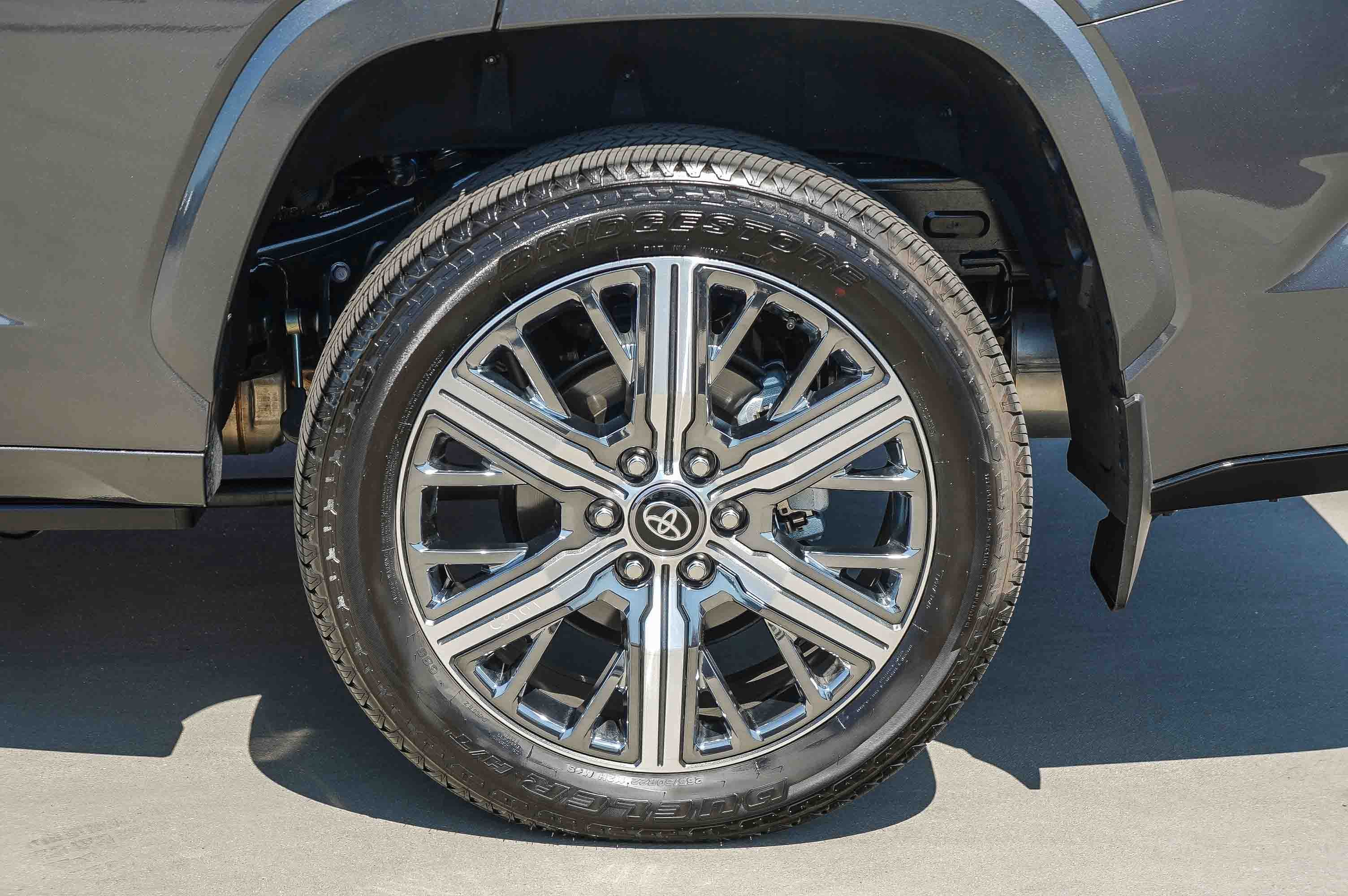 Certified 2026 Toyota Sequoia Capstone AWD/4WD image 12