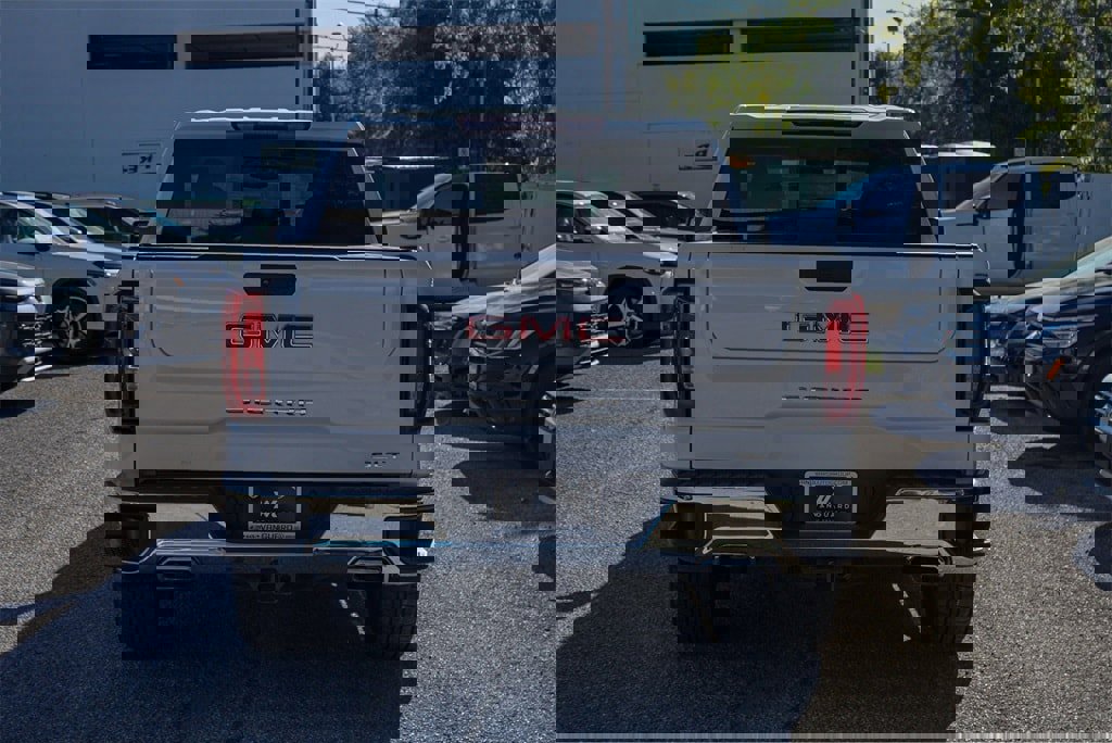 Used 2019 GMC Sierra 1500 SLT w/ SLT Premium Package image 6