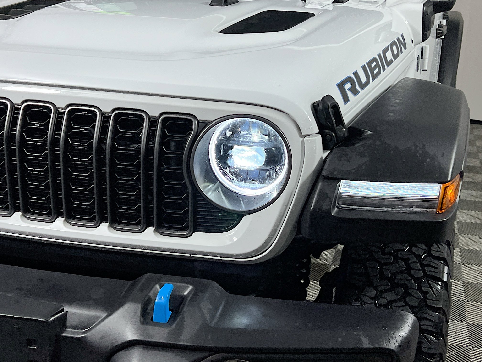 Used 2025 Jeep Wrangler Unlimited Rubicon 4xe w/ Safety Group image 12