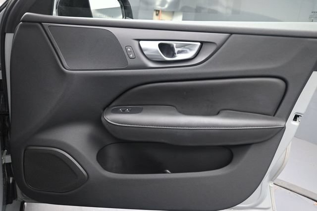 Used 2024 Volvo S60 B5 Plus w/ Protection Package Premier FWD image 29