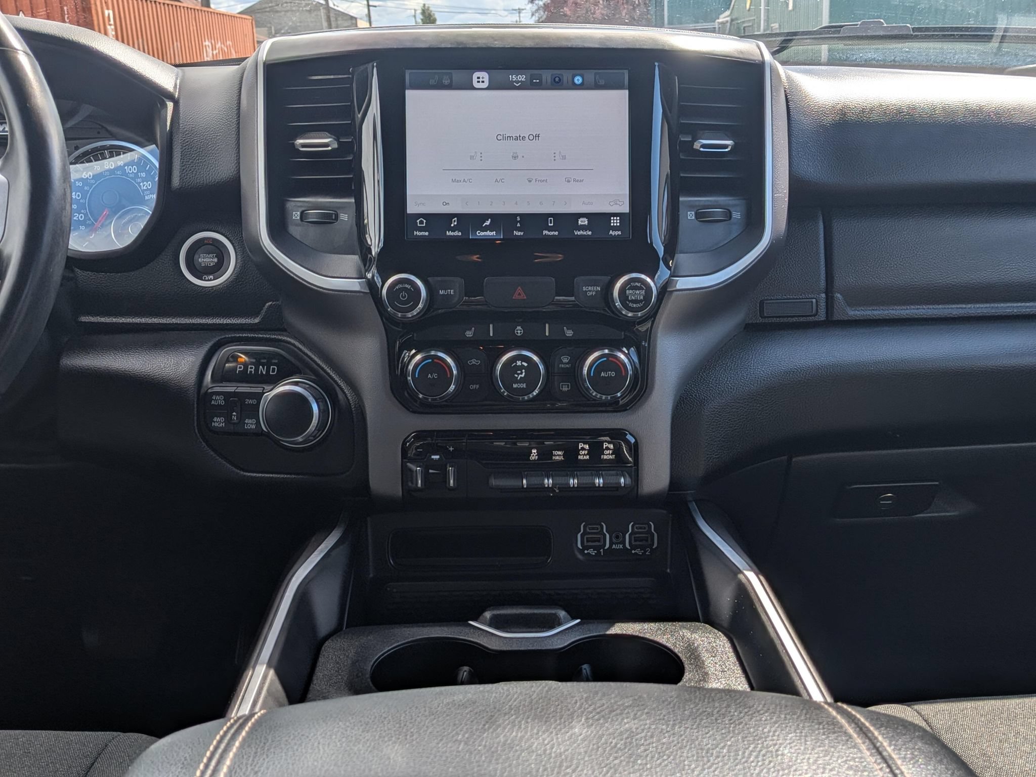 Used 2022 RAM 1500 Big Horn AWD/4WD image 11