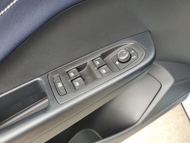 New 2026 Volkswagen Taos SEL image 22