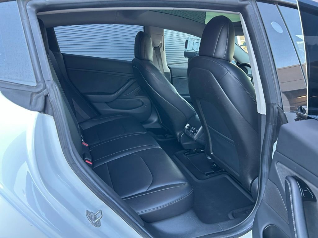 Used 2018 Tesla Model 3 image 45