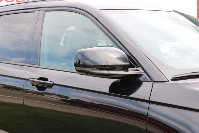 Used 2025 Jeep Grand Cherokee Summit w/ Obsidian Package AWD/4WD image 2