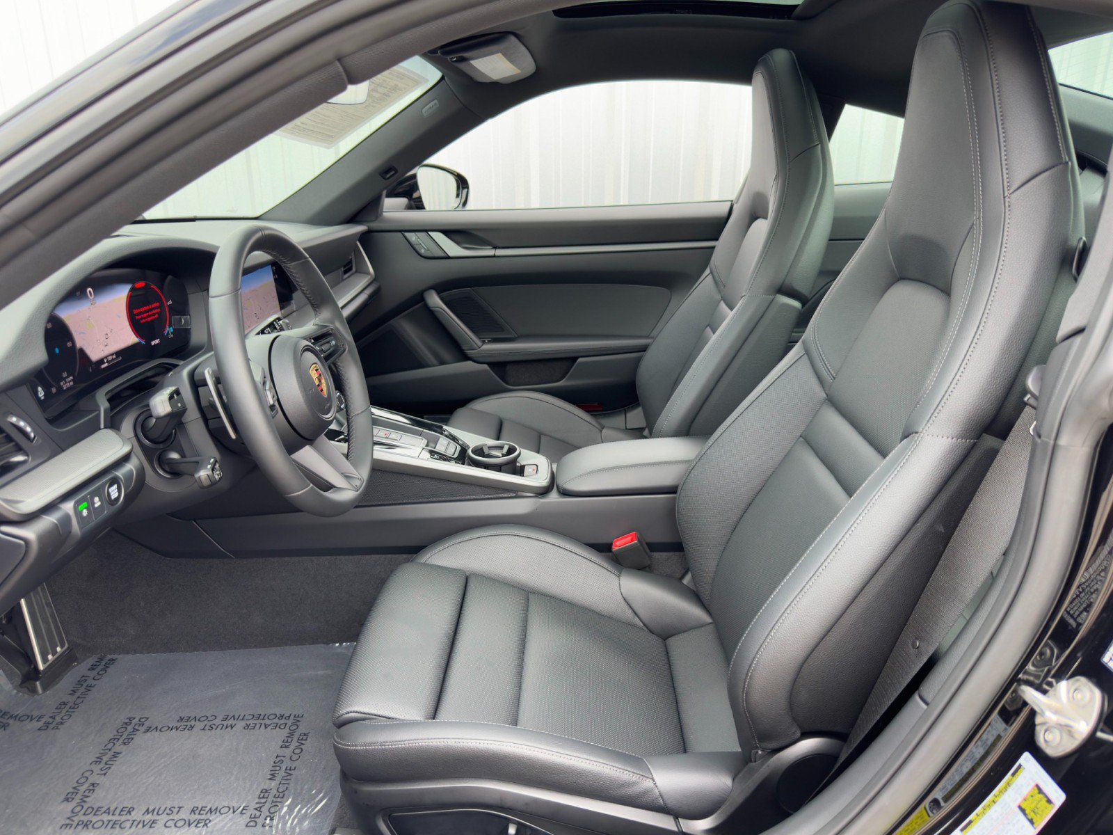 Used 2025 Porsche 911 Carrera RWD image 16