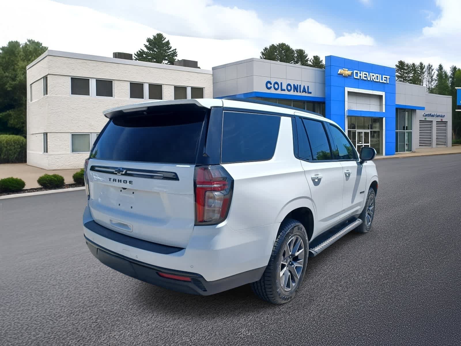 Used 2023 Chevrolet Tahoe Z71 AWD/4WD image 4