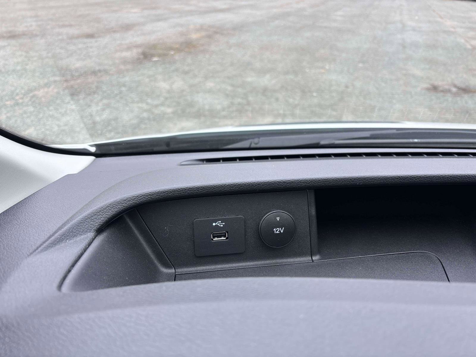 Used 2024 Ford Transit 250 Low Roof w/ Exterior Upgrade Package image 16