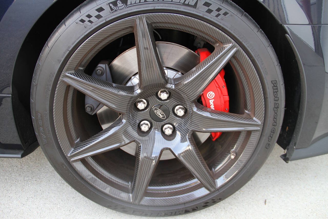 Used 2021 Ford Mustang Shelby GT500 w/ Carbon Fiber Track Pack RWD image 34