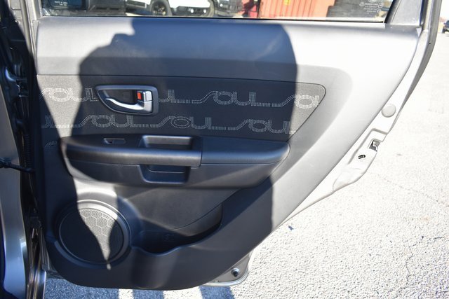 Used 2013 Kia Soul + w/ Audio Pkg image 34