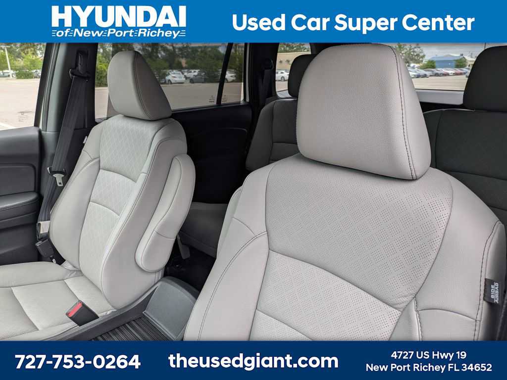 Used 2023 Honda Passport Elite image 7