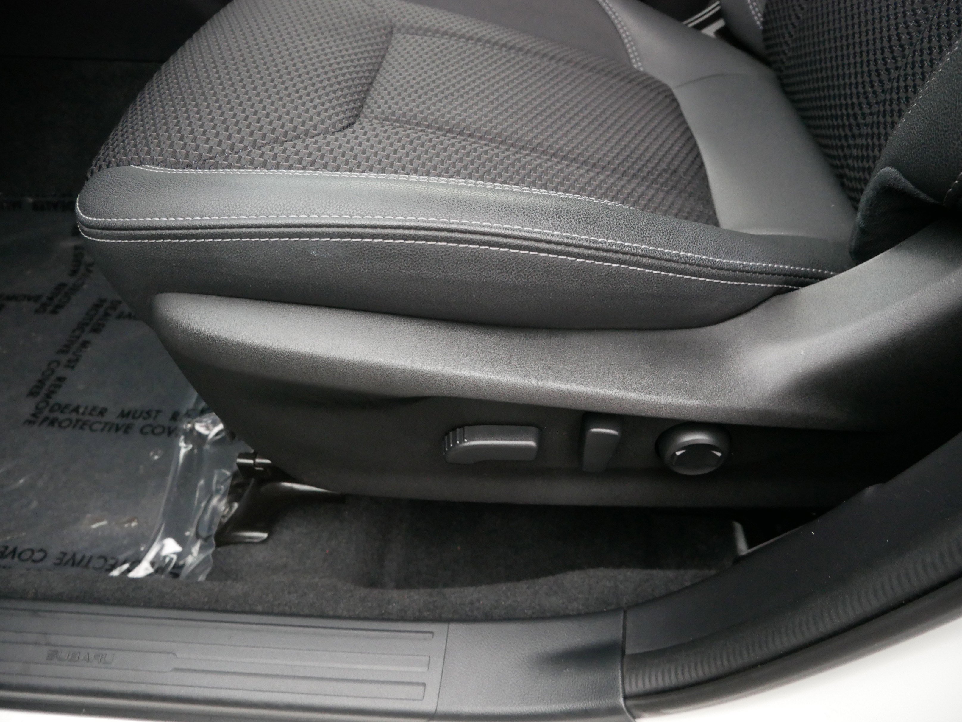 Certified 2023 Subaru Forester Premium image 19