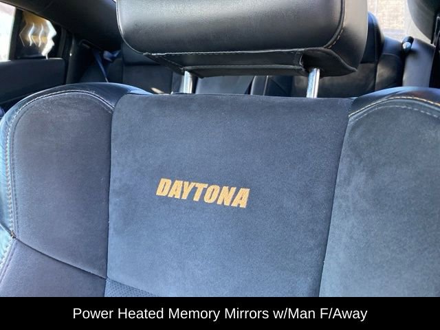 Used 2017 Dodge Charger R/T image 23