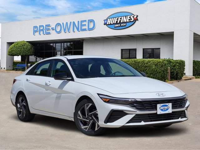 Certified 2025 Hyundai Elantra Sport