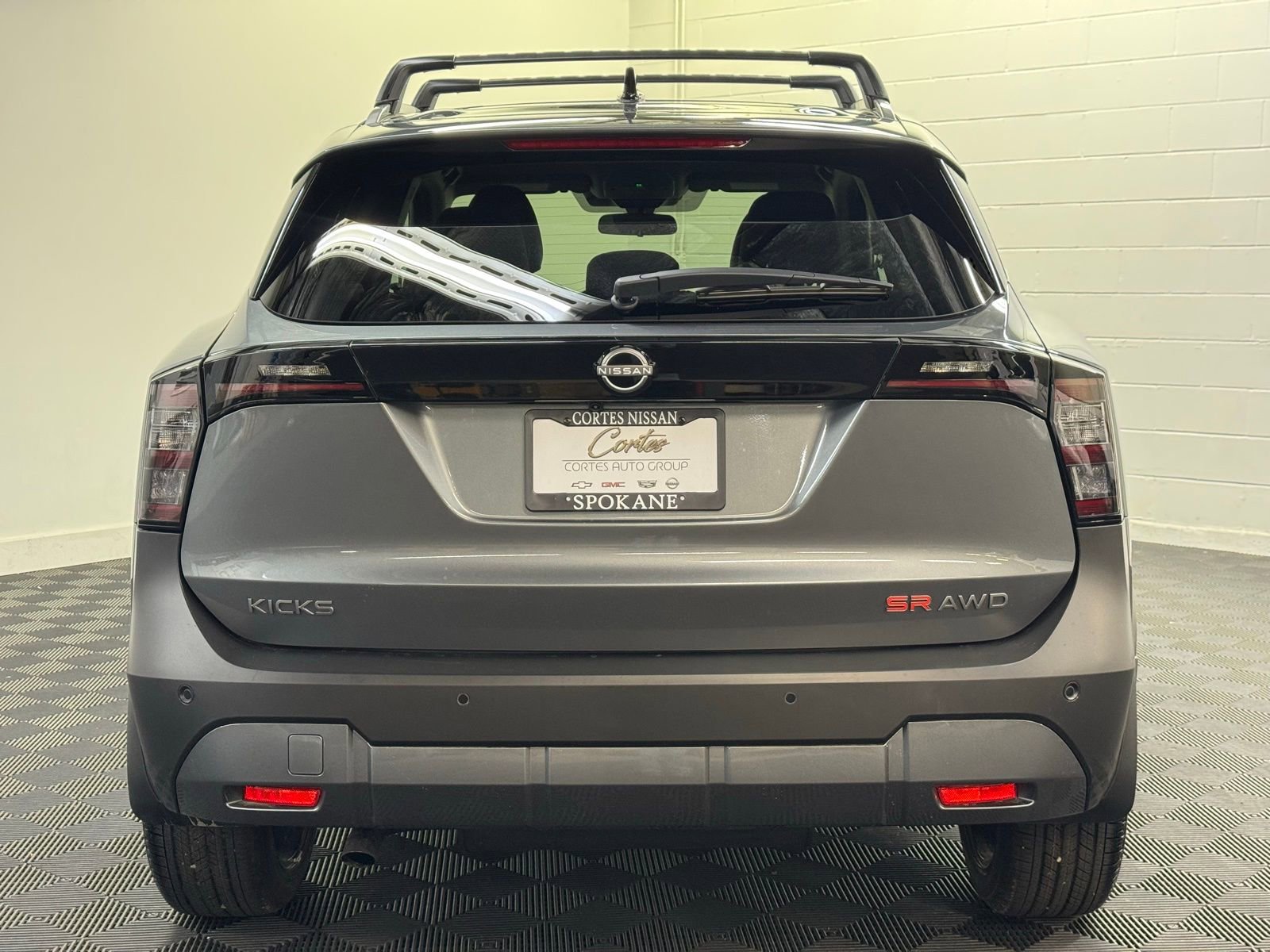 New 2026 Nissan Kicks SR w/ Cold Weather Package image 6