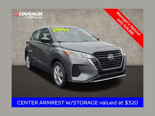 Certified 2025 Nissan Kicks Play S