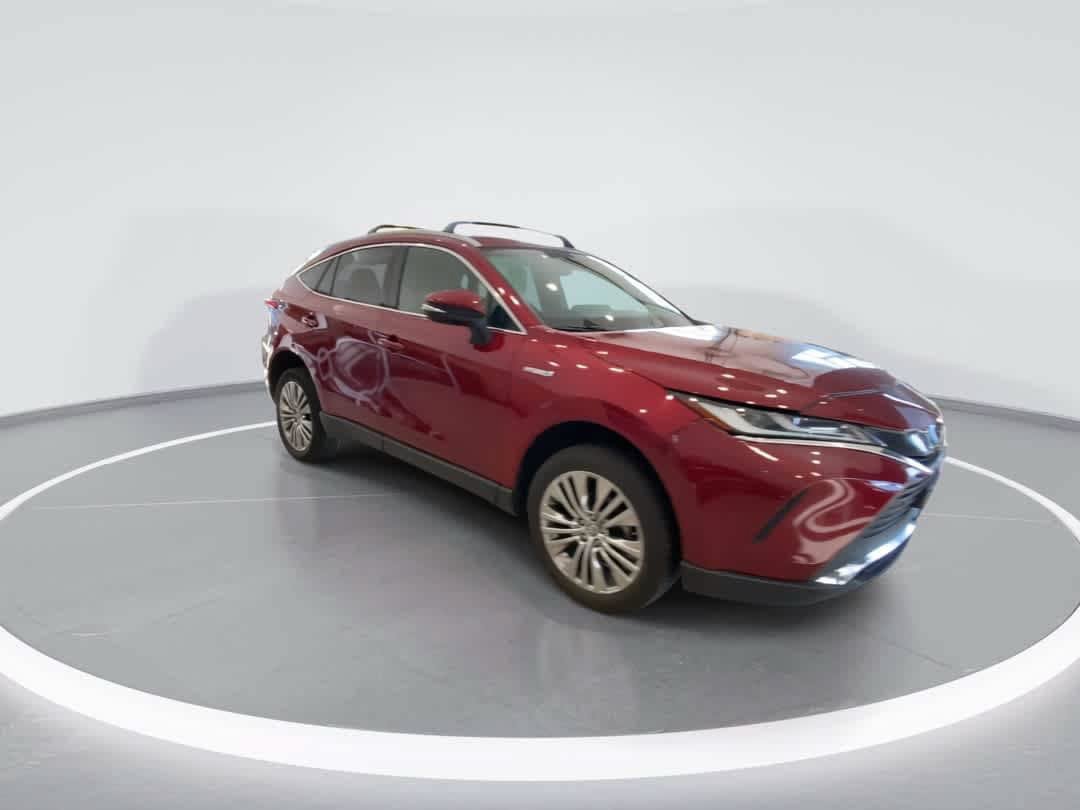 Used 2021 Toyota Venza Limited w/ Advanced Technology Package AWD/4WD image 2
