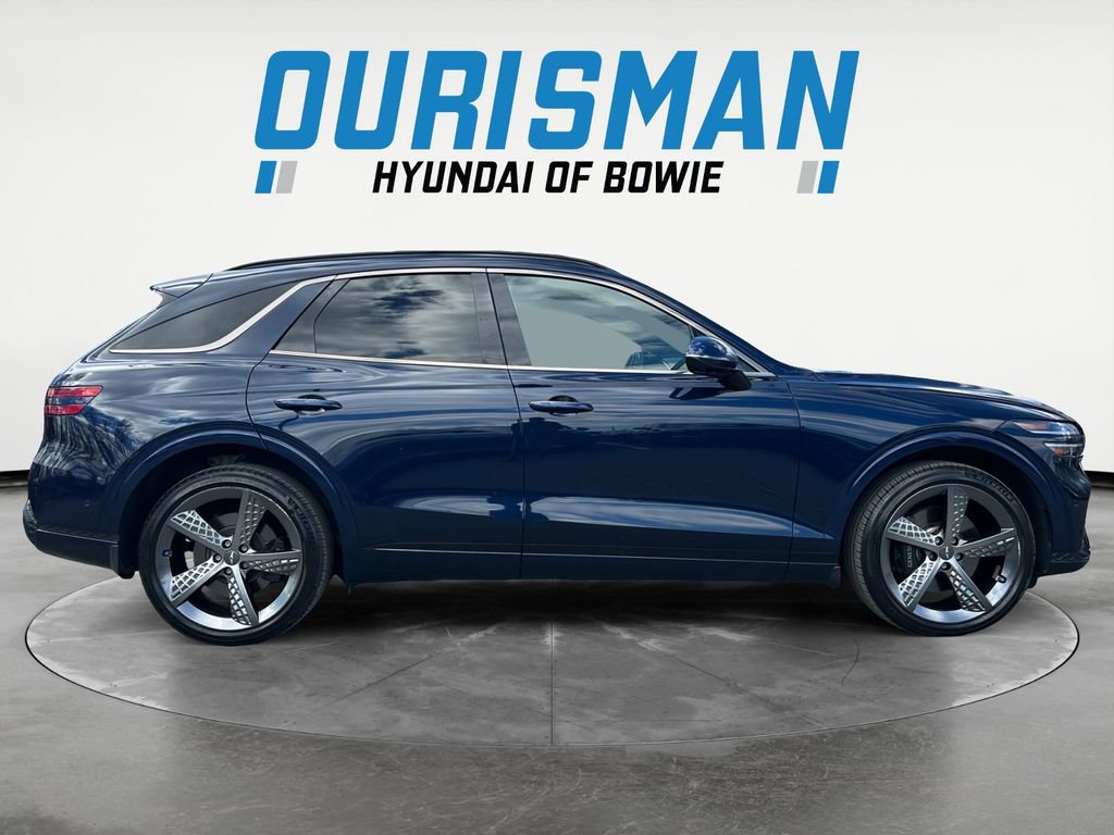 Used 2023 Genesis GV70 2.5T w/ Sport Prestige Package image 7