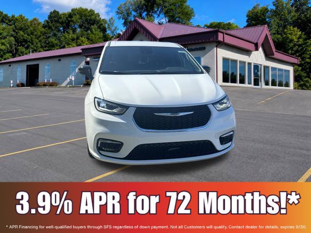 New 2026 Chrysler Pacifica Select FWD image 2