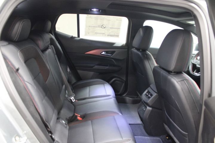 New 2026 Chevrolet Equinox EV RS image 27