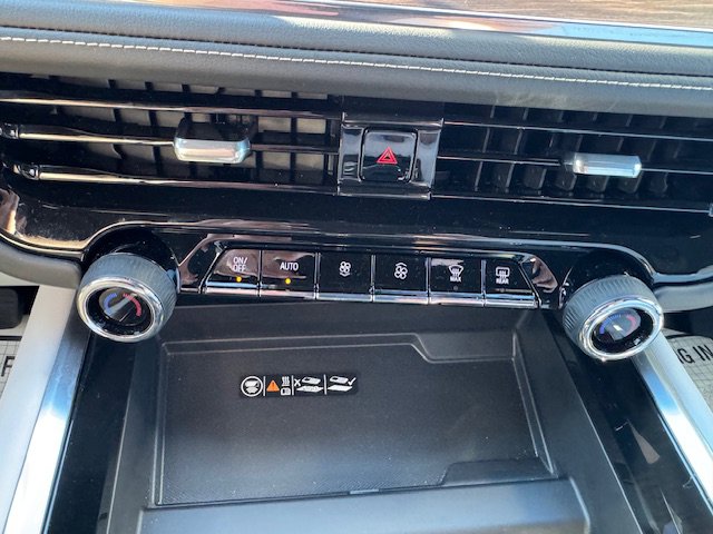 Used 2025 Chevrolet Tahoe Premier image 23