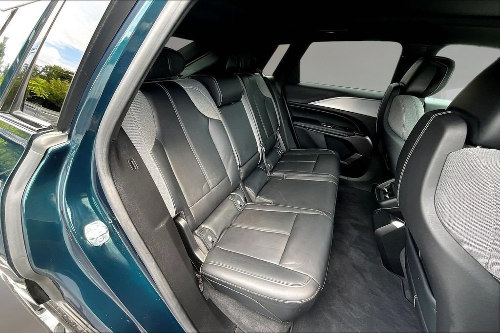 Used 2024 Cadillac Lyriq Tech AWD/4WD image 22