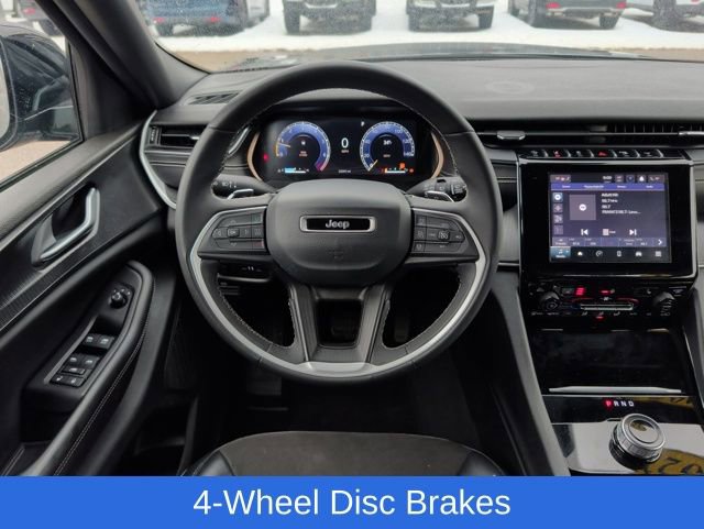 Used 2023 Jeep Grand Cherokee L Laredo image 19