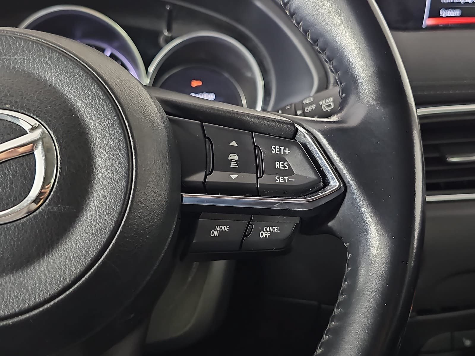 Used 2020 MAZDA CX-5 Touring FWD image 16