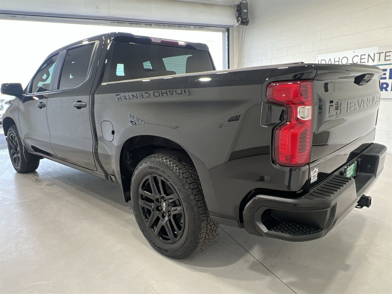 Used 2022 Chevrolet Silverado 1500 Custom image 6