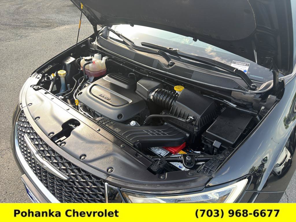 Used 2025 Chrysler Pacifica Select FWD image 33