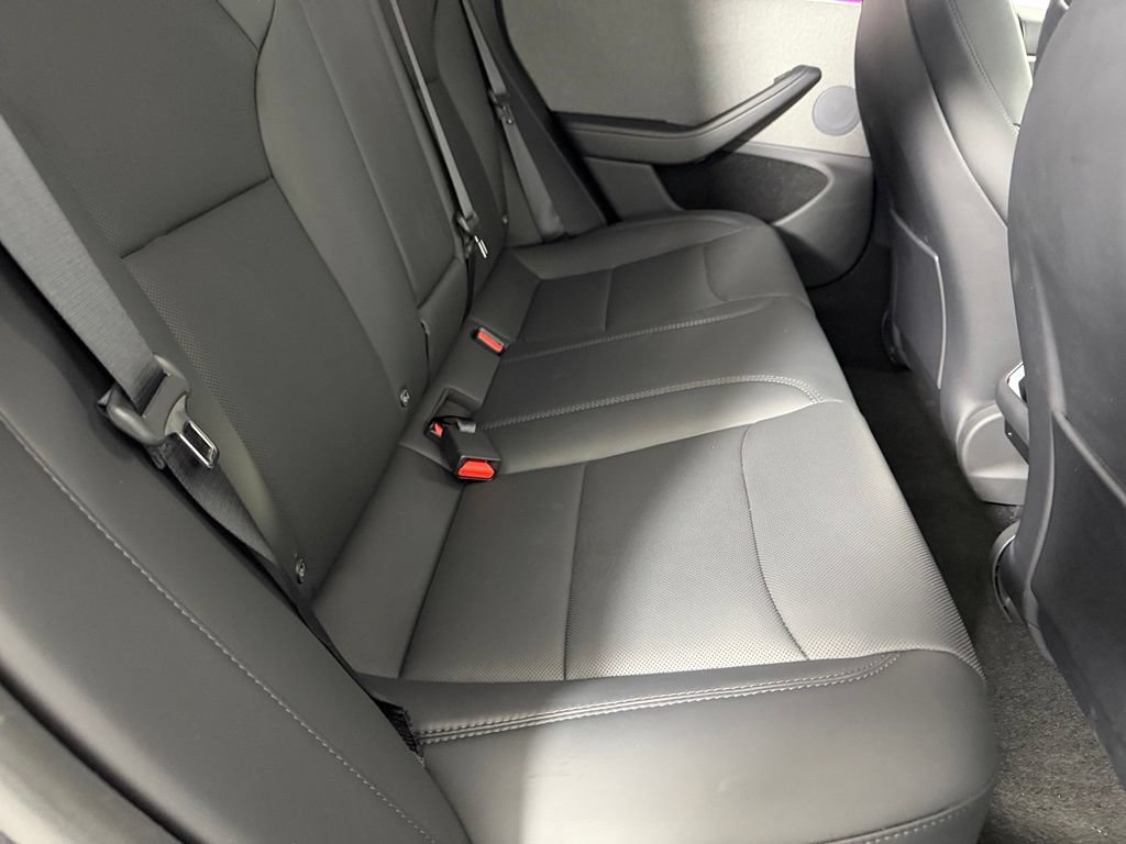Used 2025 Tesla Model 3 Long Range RWD image 28