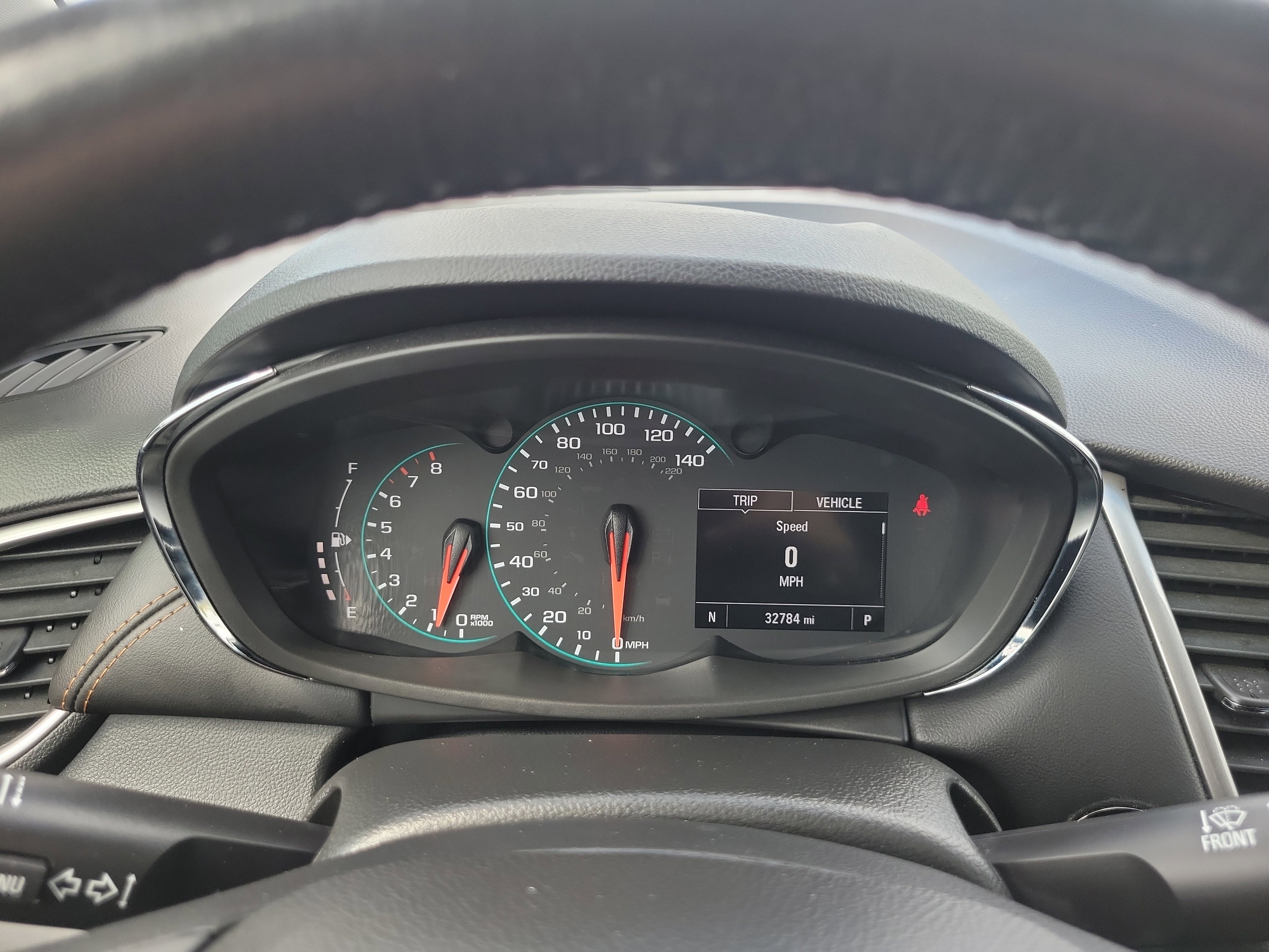 Used 2022 Chevrolet Trax LT w/ Midnight Edition image 27