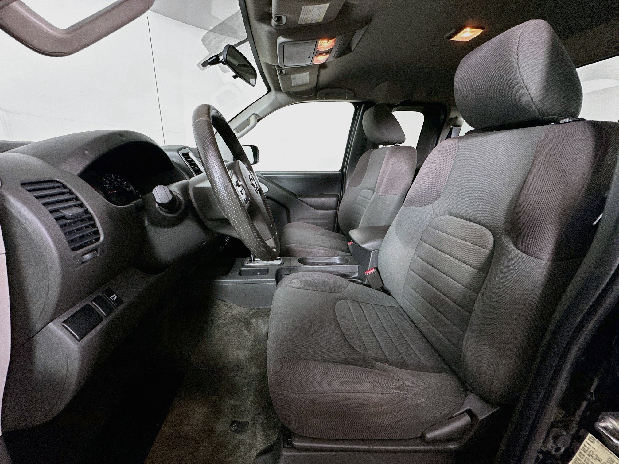 Used 2016 Nissan Frontier S RWD image 13