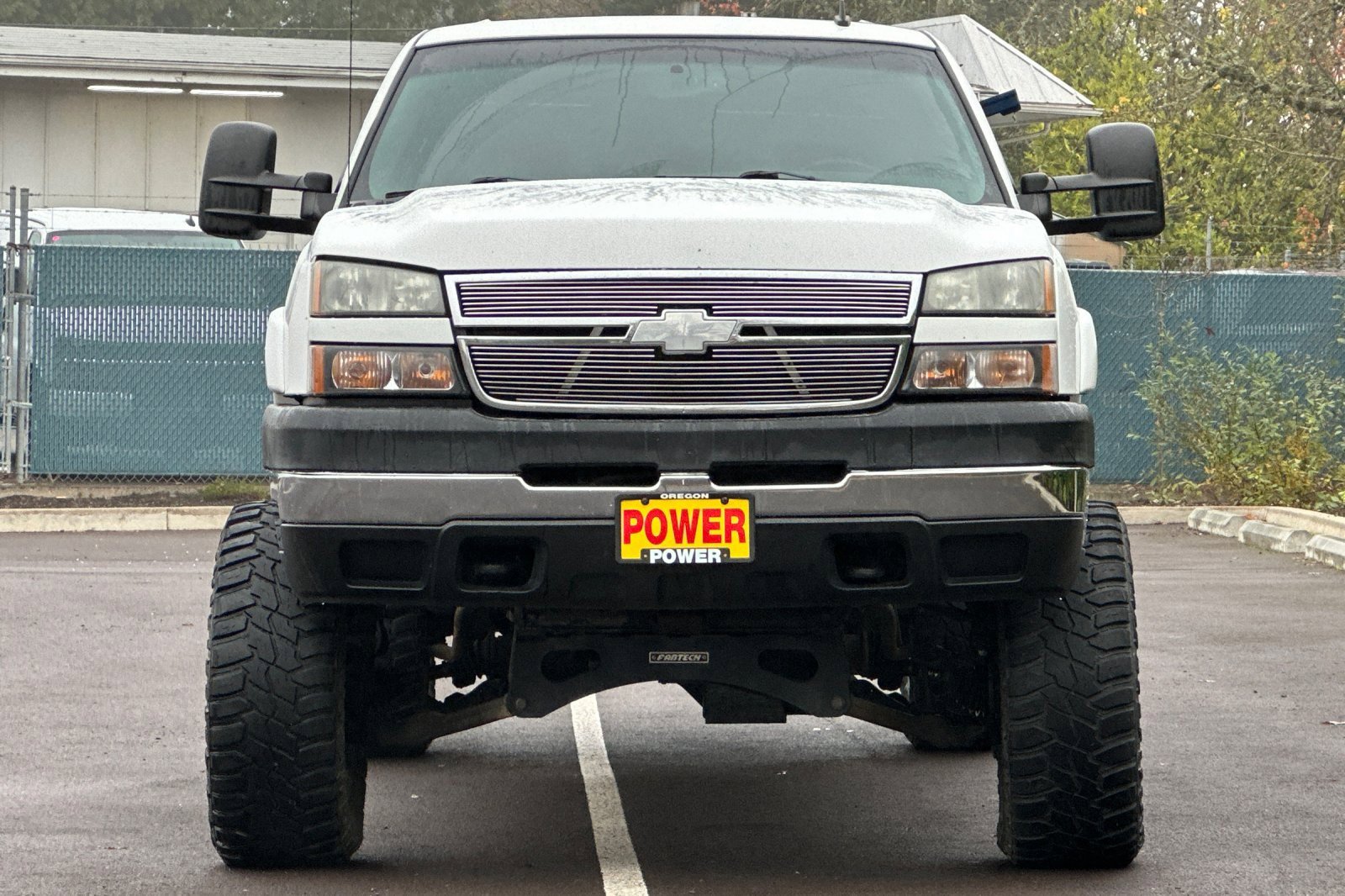 Used 2006 Chevrolet Silverado 2500 LT w/ Heavy-Duty Power Package image 9