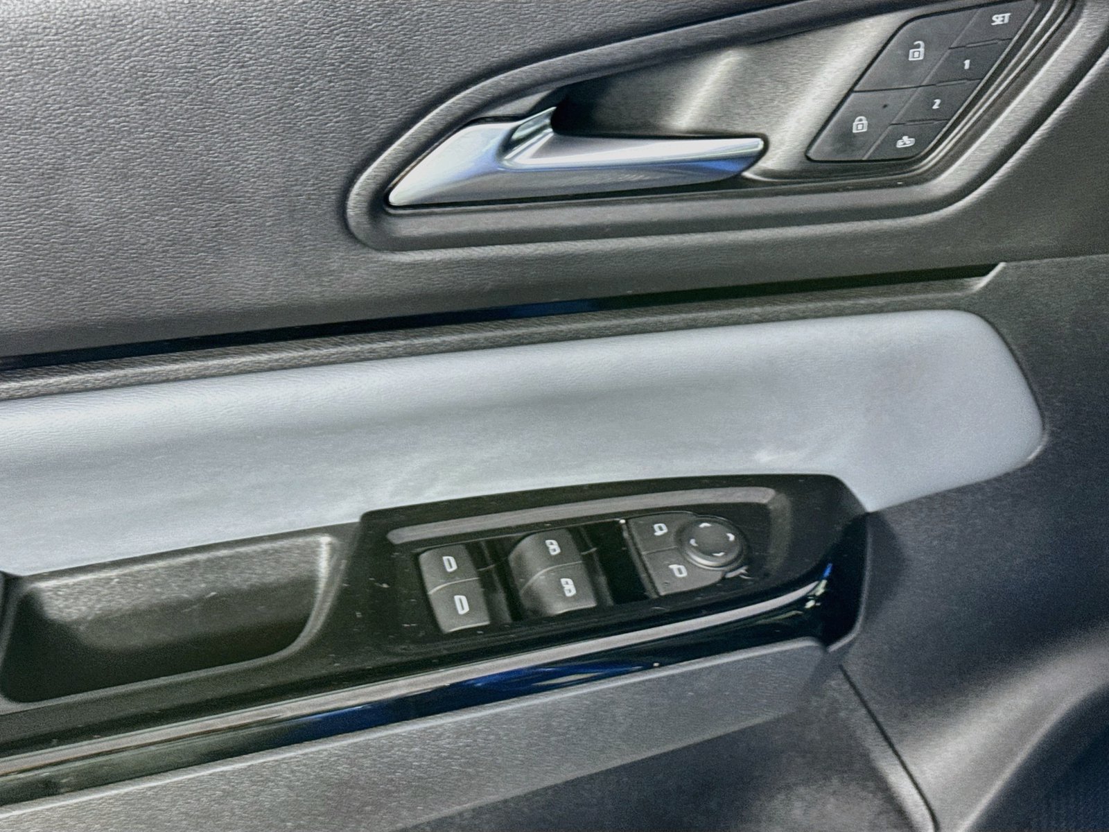 Used 2024 Honda Prologue Touring image 17