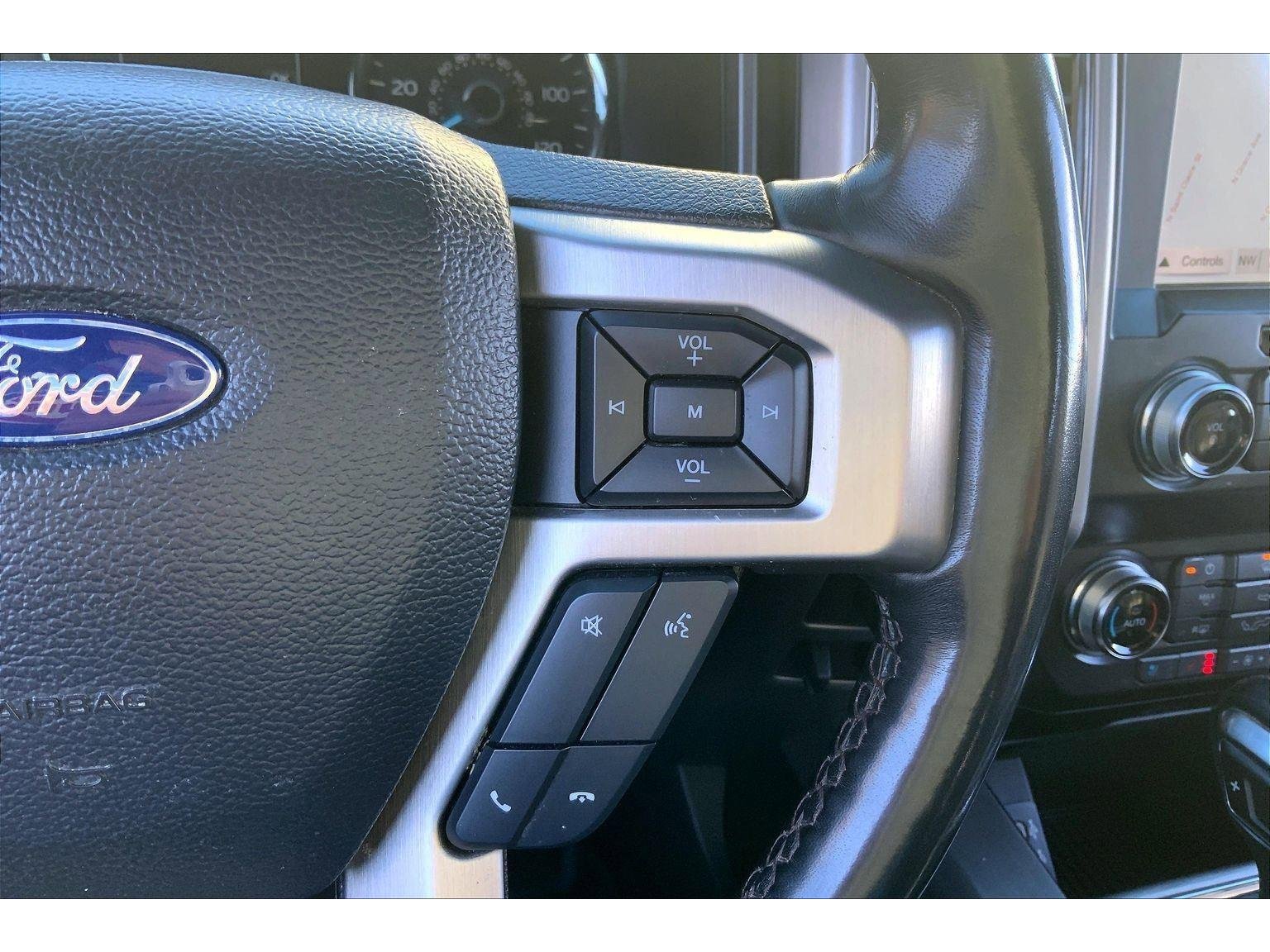 Used 2019 Ford F150 Platinum w/ Equipment Group 701A Luxury image 17