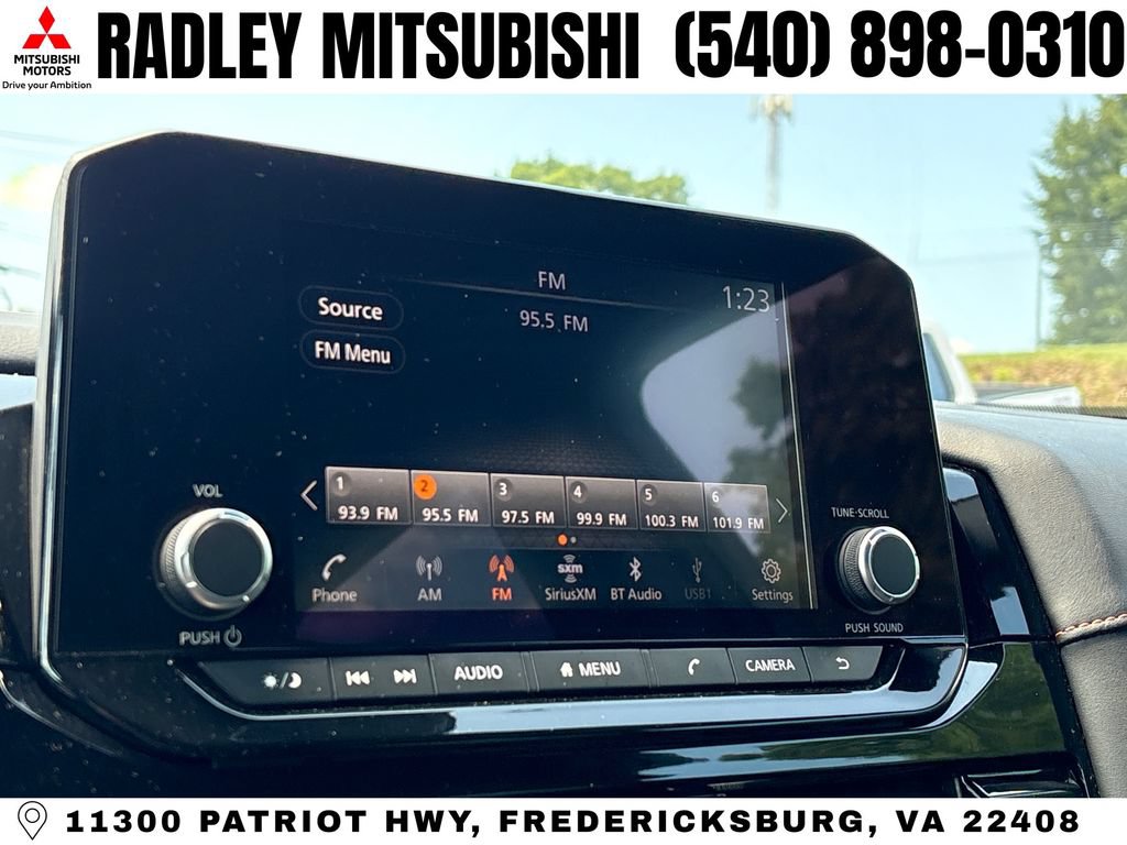 Used 2023 Nissan Pathfinder Rock Creek AWD/4WD image 8