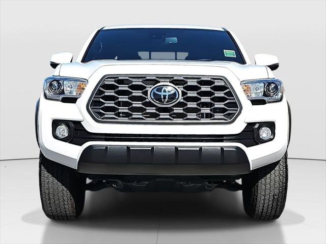 Certified 2023 Toyota Tacoma TRD Off-Road AWD/4WD image 2