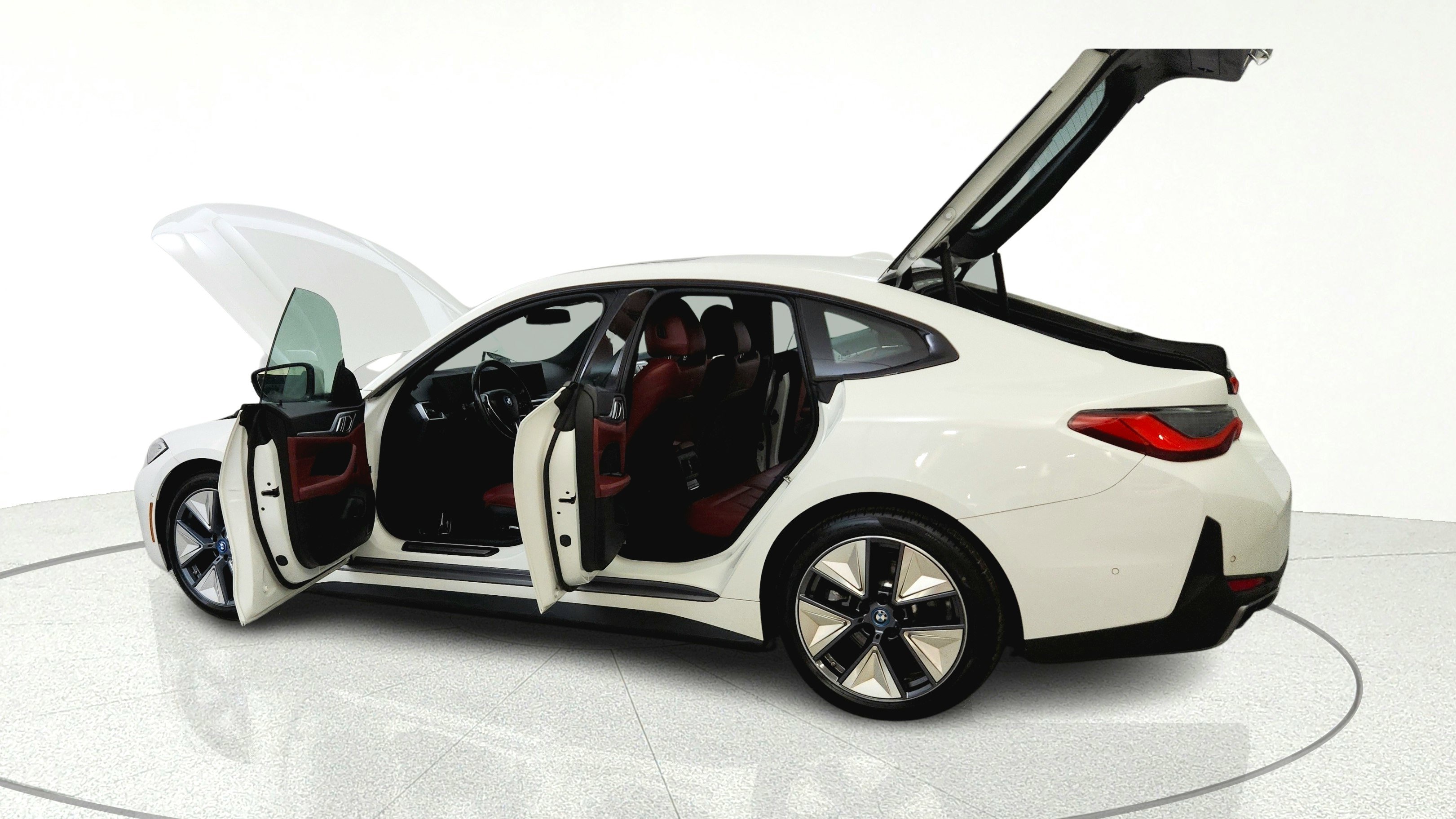 Used 2023 BMW i4 eDrive35 RWD image 12