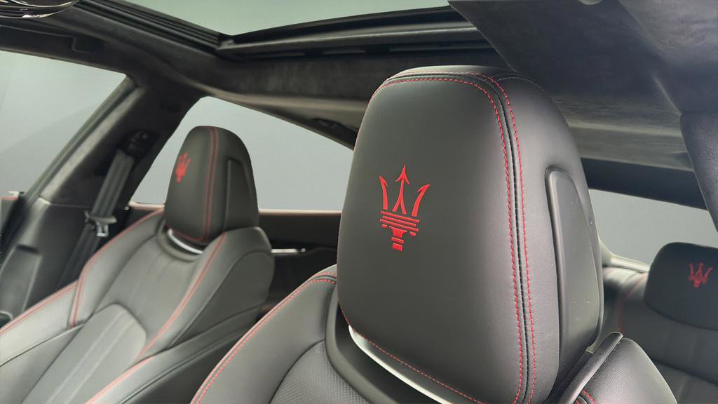 Certified 2023 Maserati Quattroporte Modena Q4 image 19
