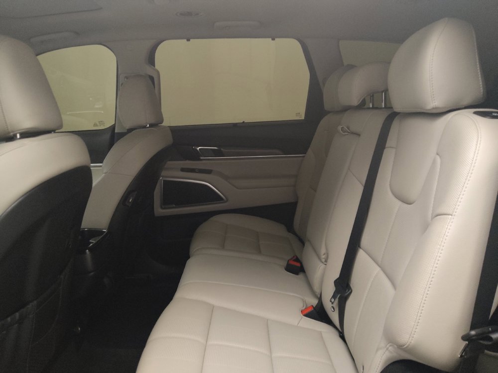 Used 2020 Kia Telluride EX w/ Towing Package AWD/4WD image 18