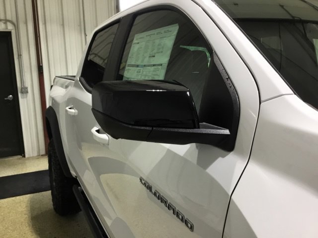 New 2026 Chevrolet Colorado ZR2 w/ Technology Package AWD/4WD image 20