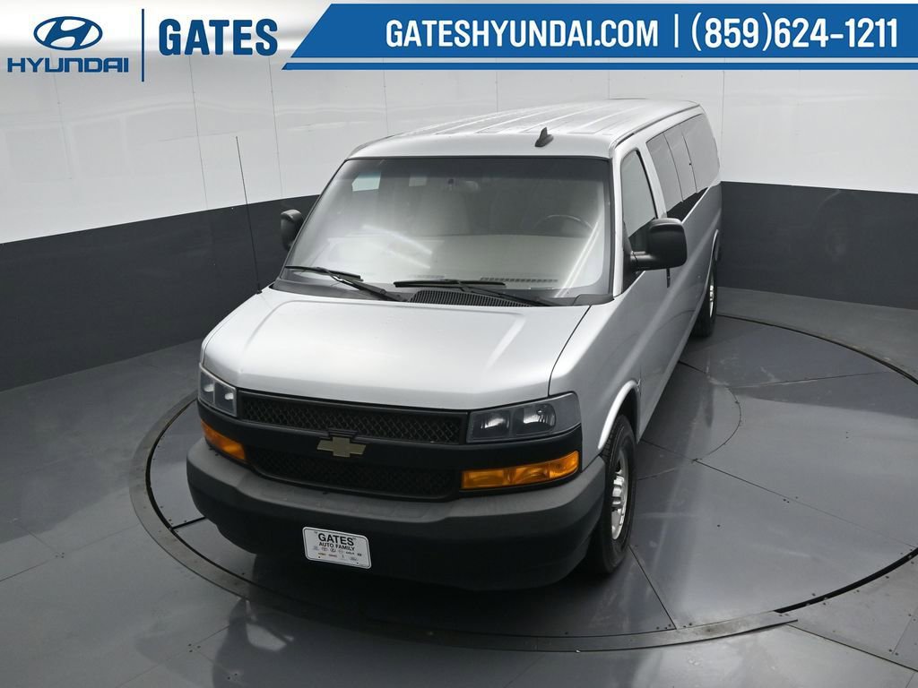 Used 2019 Chevrolet Express 3500 LS image 39